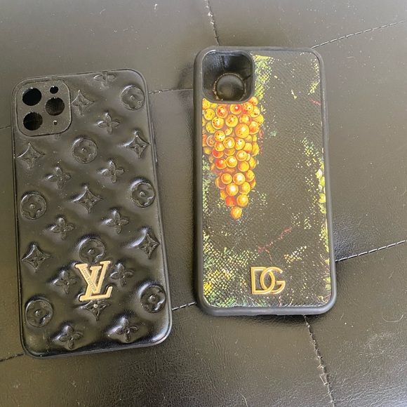 iPhone 11 Pro Max - Picture 2 of 3